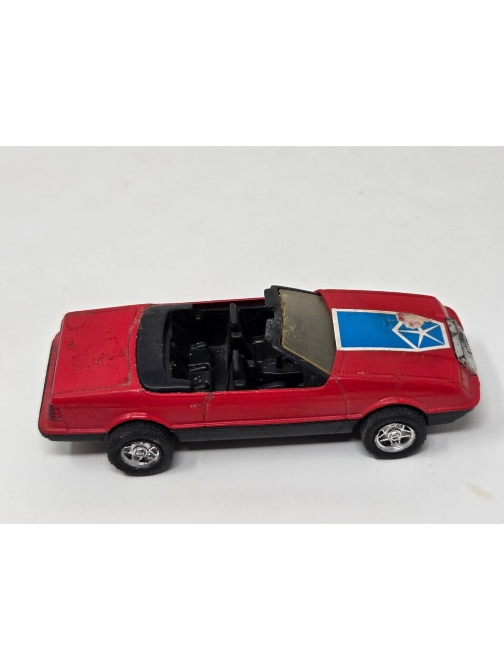 Tootsietoy Le Baron Red Convertible Toy Car Hood Decal Chrome Style Wheels